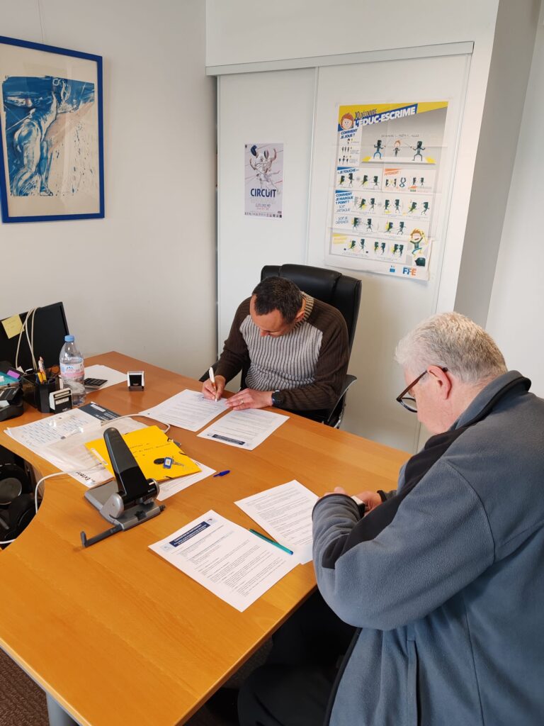 Signature d'une convention de partenariat avec LENA
